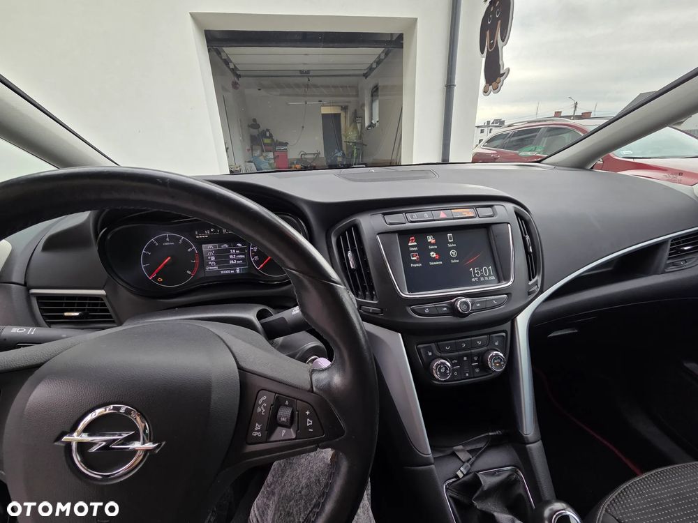 Opel Zafira 1.4 Turbo Active - 28