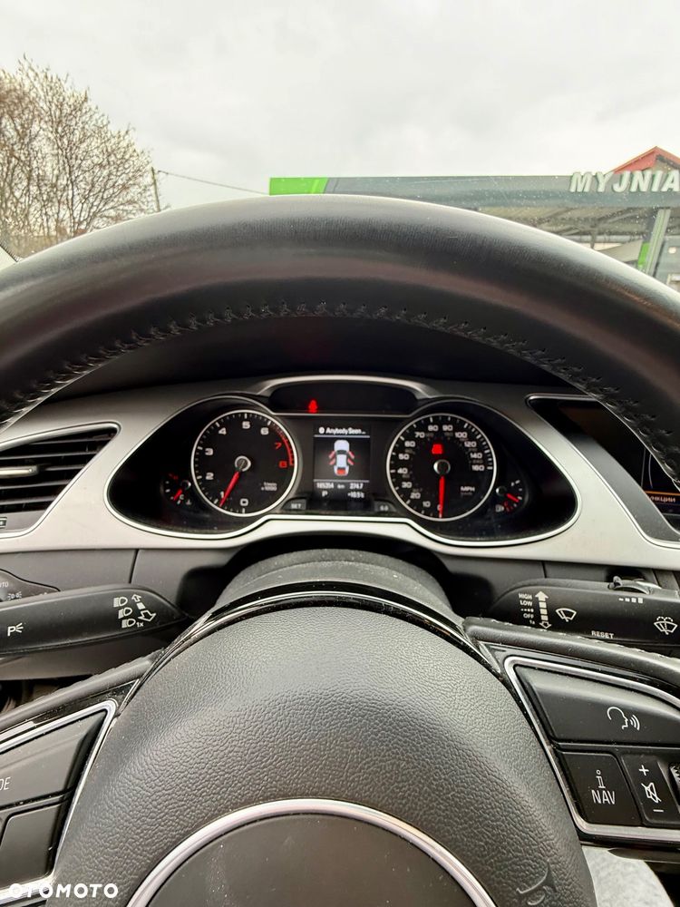 Audi A4 Limousine - 13