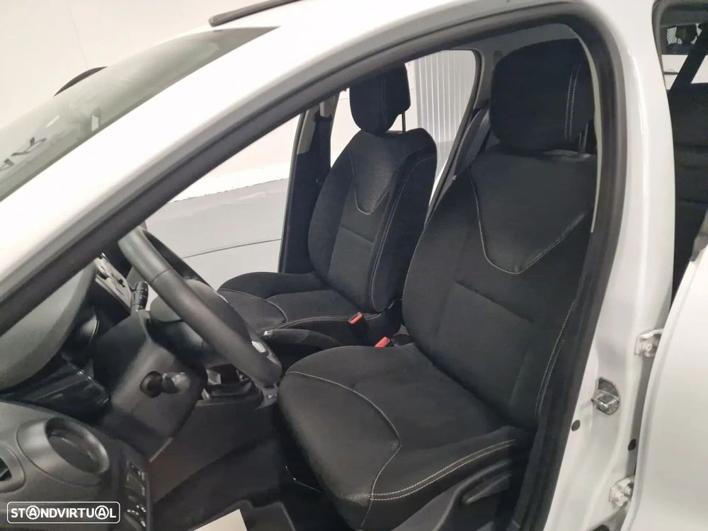 Renault Clio - 60