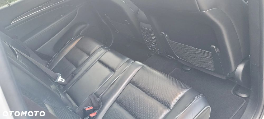 Jeep Grand Cherokee 3.6 V6 Overland - 27