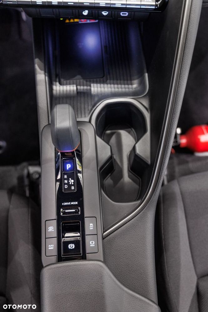 Toyota C-HR - 32