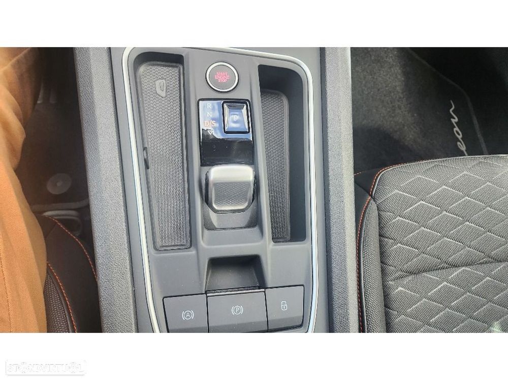 SEAT Leon ST 2.0 TDI FR DSG - 24