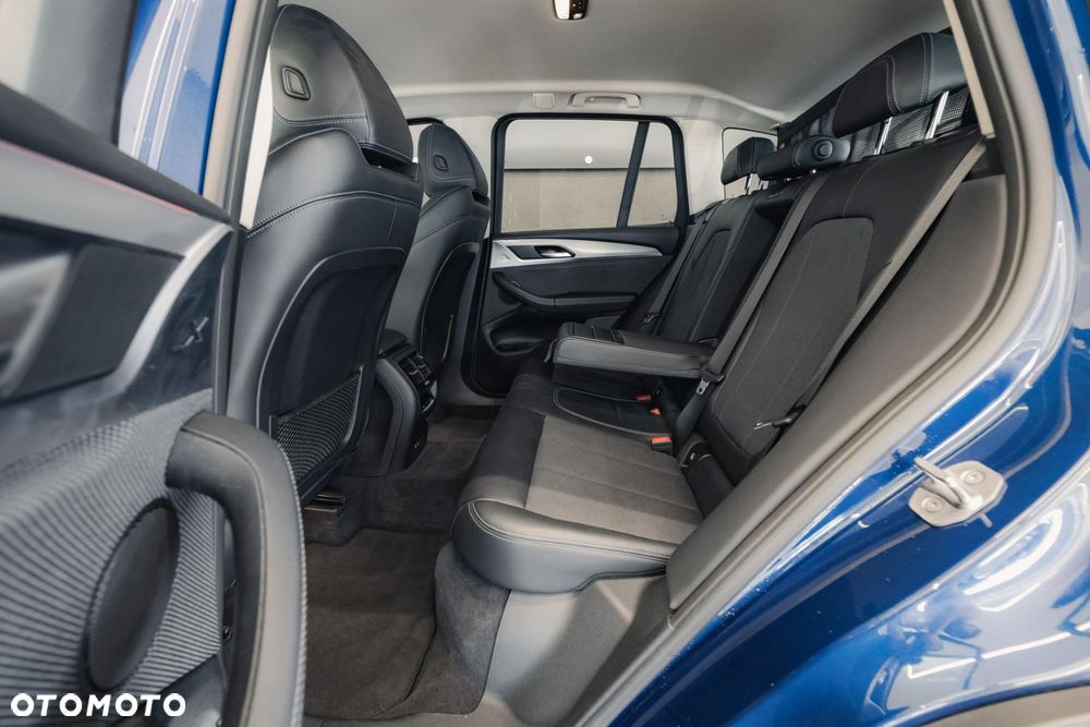 BMW X3 xDrive20d MHEV Advantage - 15