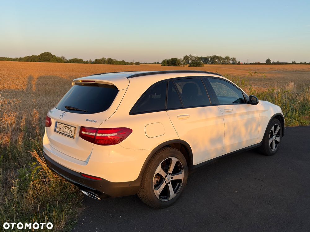 Mercedes-Benz GLC - 9
