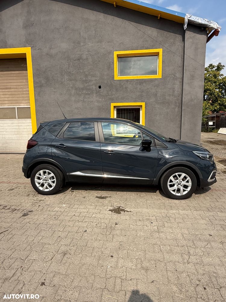 Renault Captur - 3