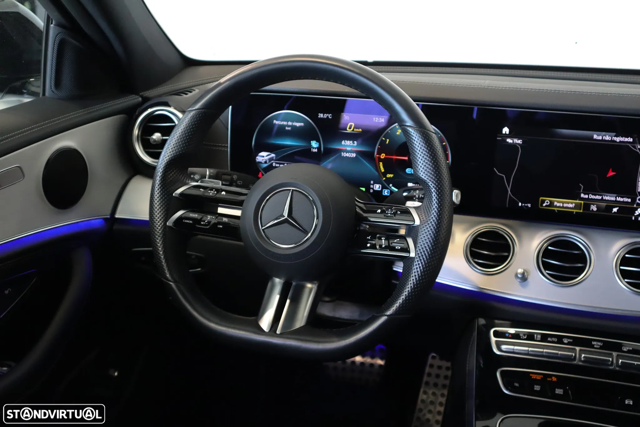 Mercedes-Benz E 300 de AMG Line - 11