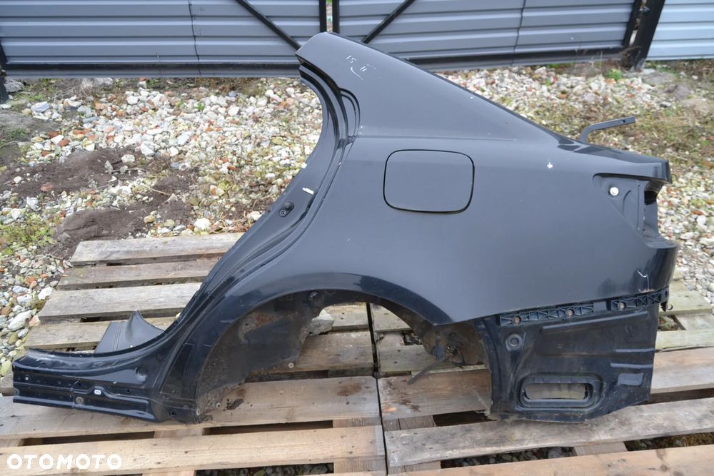 Błotnik tył Prawy lewy Ćwiartka lexus is 220d IS 250 - 2