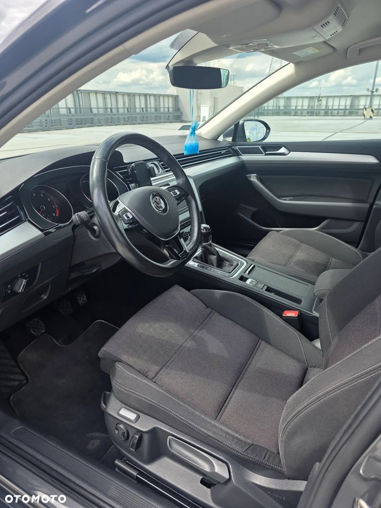 Volkswagen Passat 1.4 TSI BMT ACT Comfortline - 14