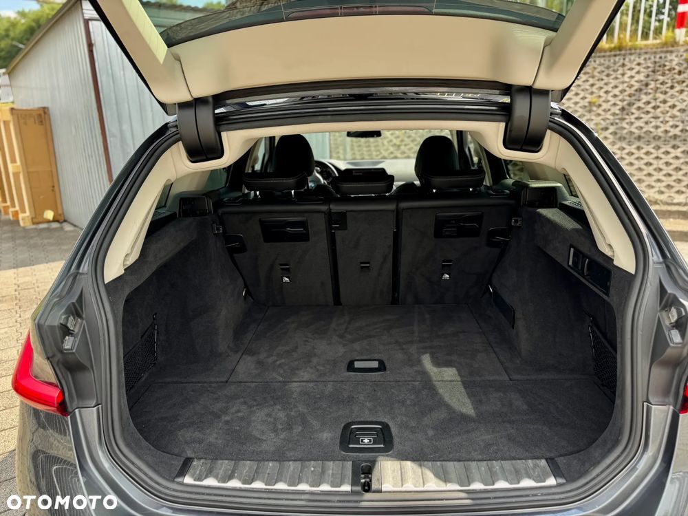 BMW Seria 3 330d xDrive Sport Line - 21