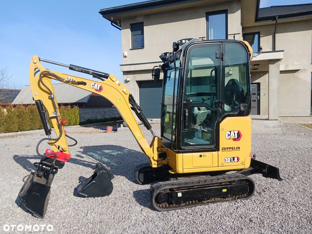 Caterpillar 301.8 - 4