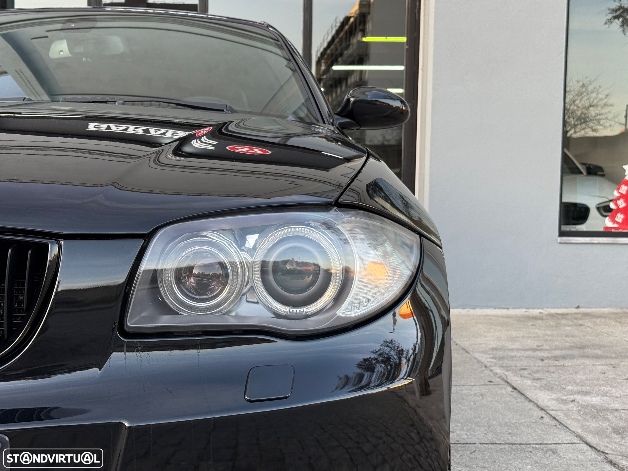 BMW 118 dA Pack M - 12