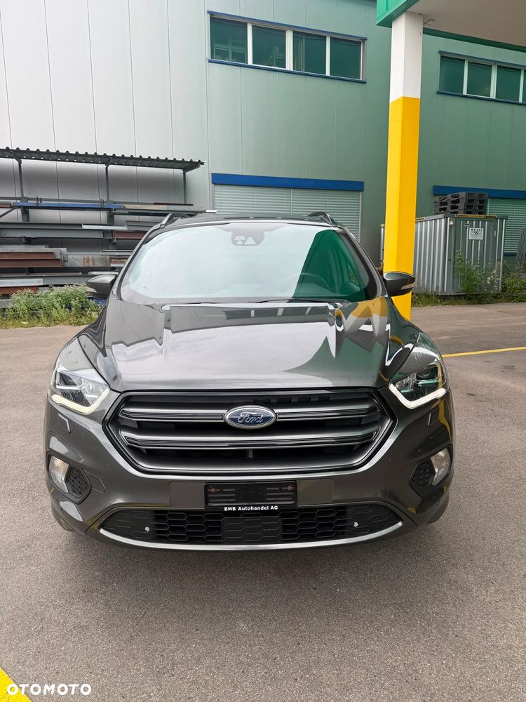 Ford Kuga 2.0 TDCi AWD ST-Line - 19