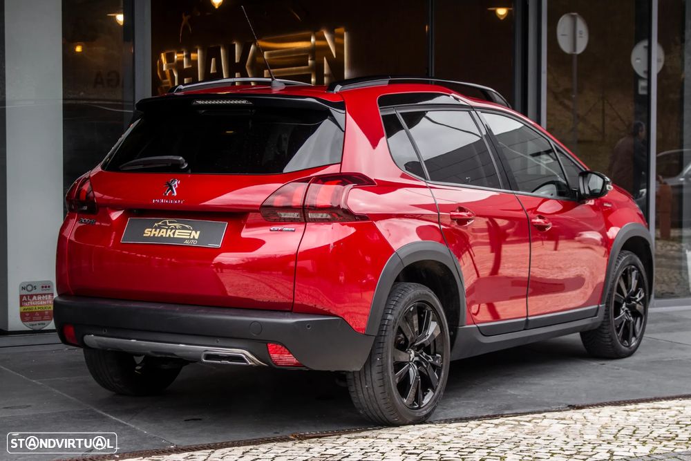 Peugeot 2008 1.2 PureTech GT Line EAT6 - 4