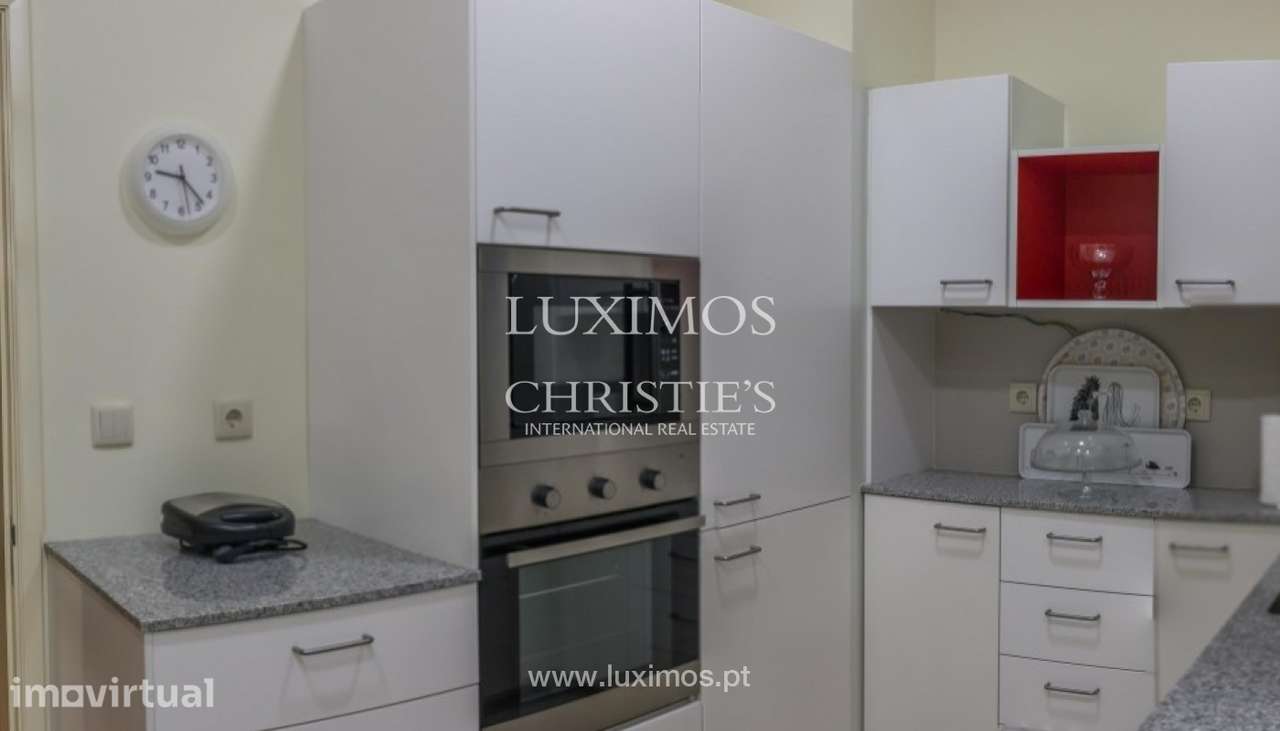 Apartamento com vistas rio, no centro do Porto - Grande imagem: 5/12