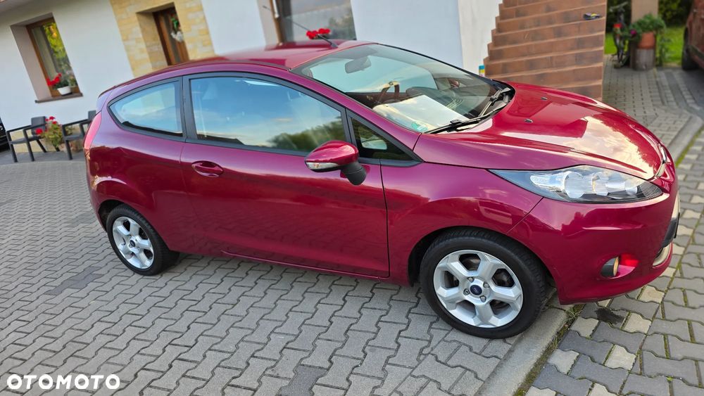 Ford Fiesta 1.25 Celebration - 14