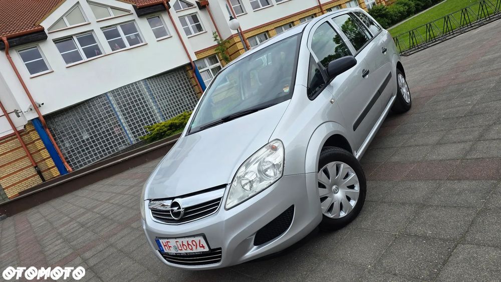 Opel Zafira - 40