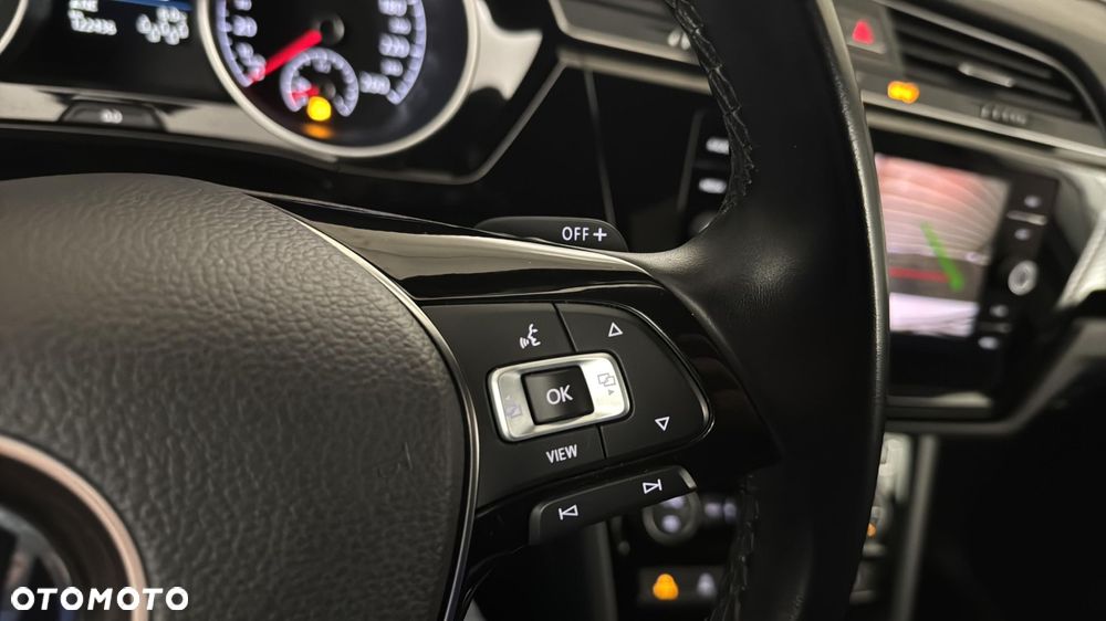 Volkswagen Touran 2.0 TDI BMT Highline DSG - 25