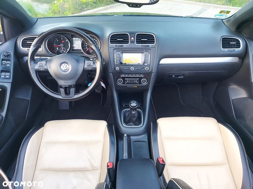 Volkswagen Golf Cabrio 2.0 TDI BlueMotion Technology - 34