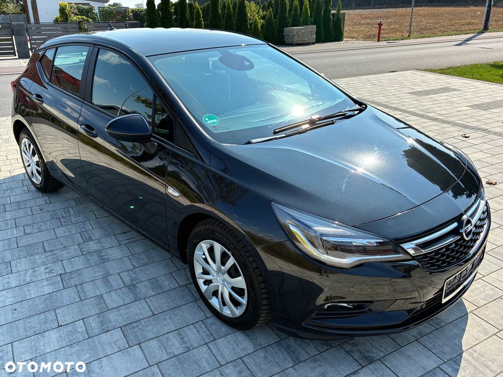Opel Astra 1.6 D (CDTI) Start/Stop Dynamic - 2