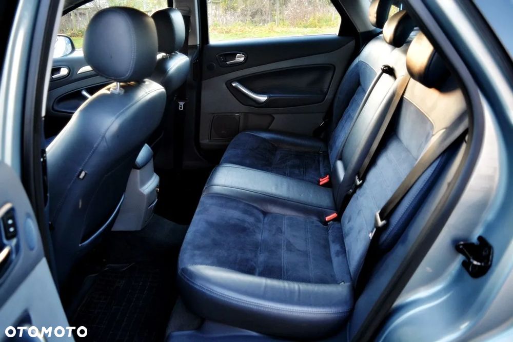 Ford Mondeo 2.0 TDCi Titanium - 13