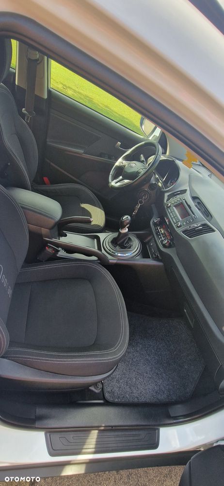 Kia Sportage 2.0 CRDI L - 11