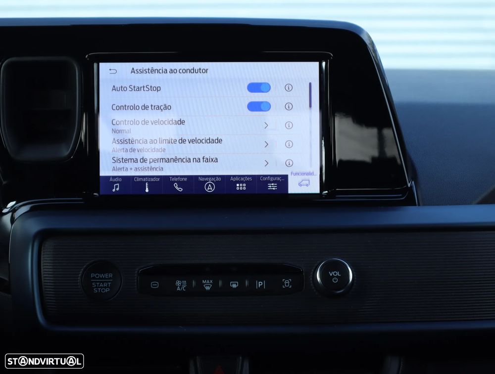 Ford Tourneo Courier 1.0 EcoBoost Active - 44