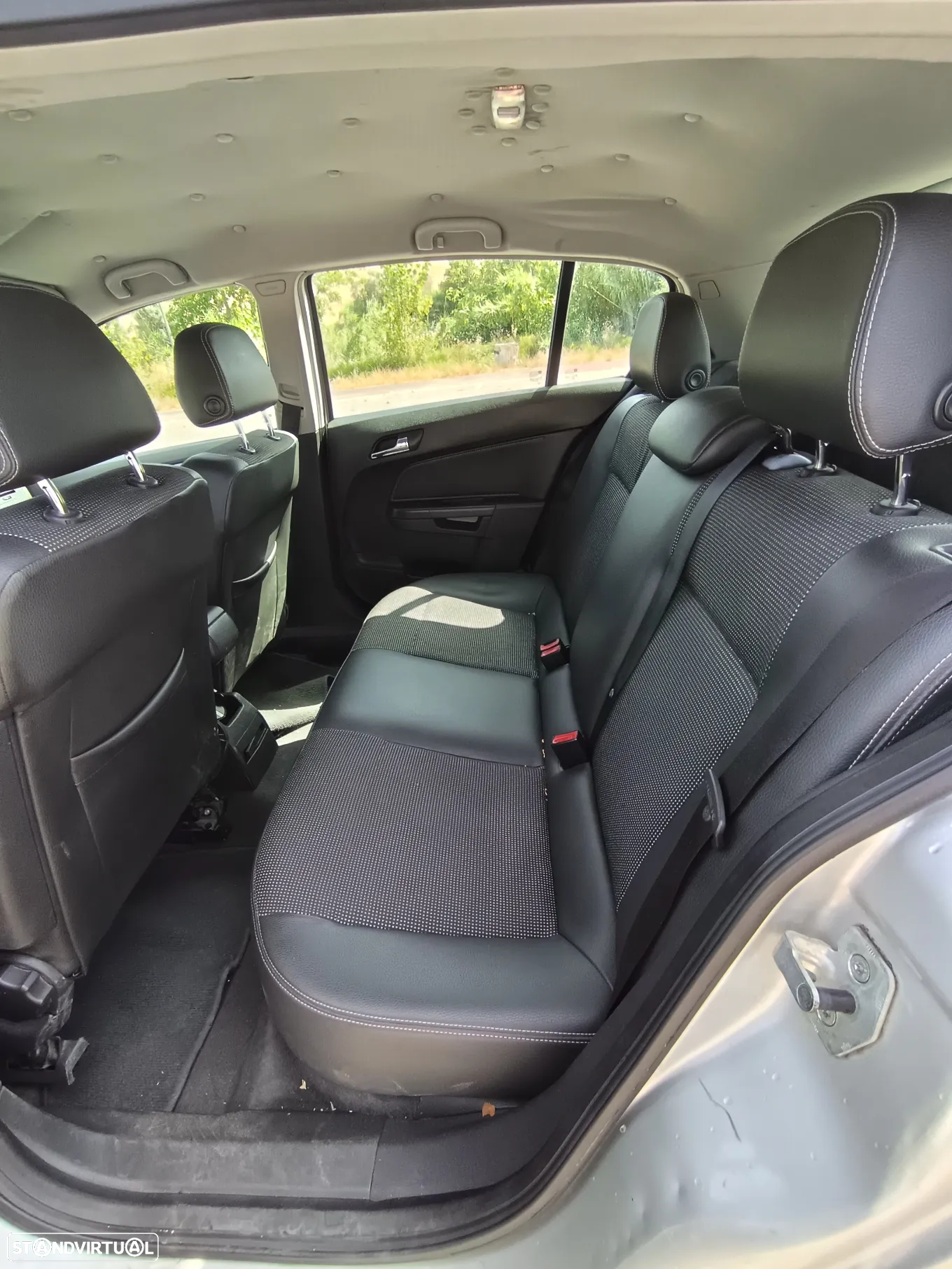 Opel Astra 1.3 CDTi Cosmo - 11