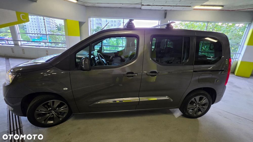 Toyota Proace City Verso 1.2 D-4T Family - 4