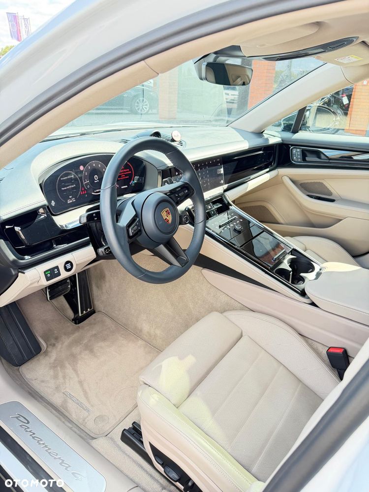 Porsche Panamera Standard - 6