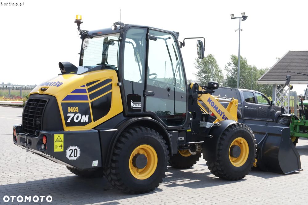Komatsu WA70M-8 - 7
