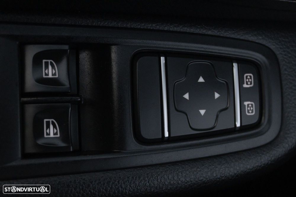 Renault Clio 0.9 TCe Limited - 20