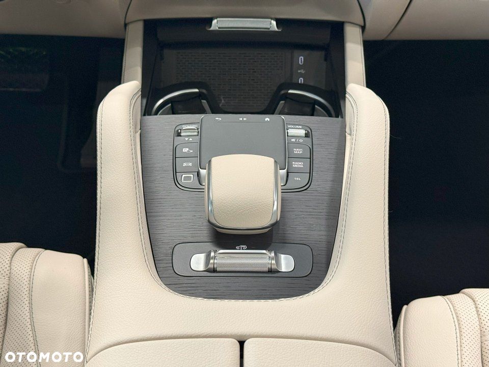 Mercedes-Benz GLE - 10