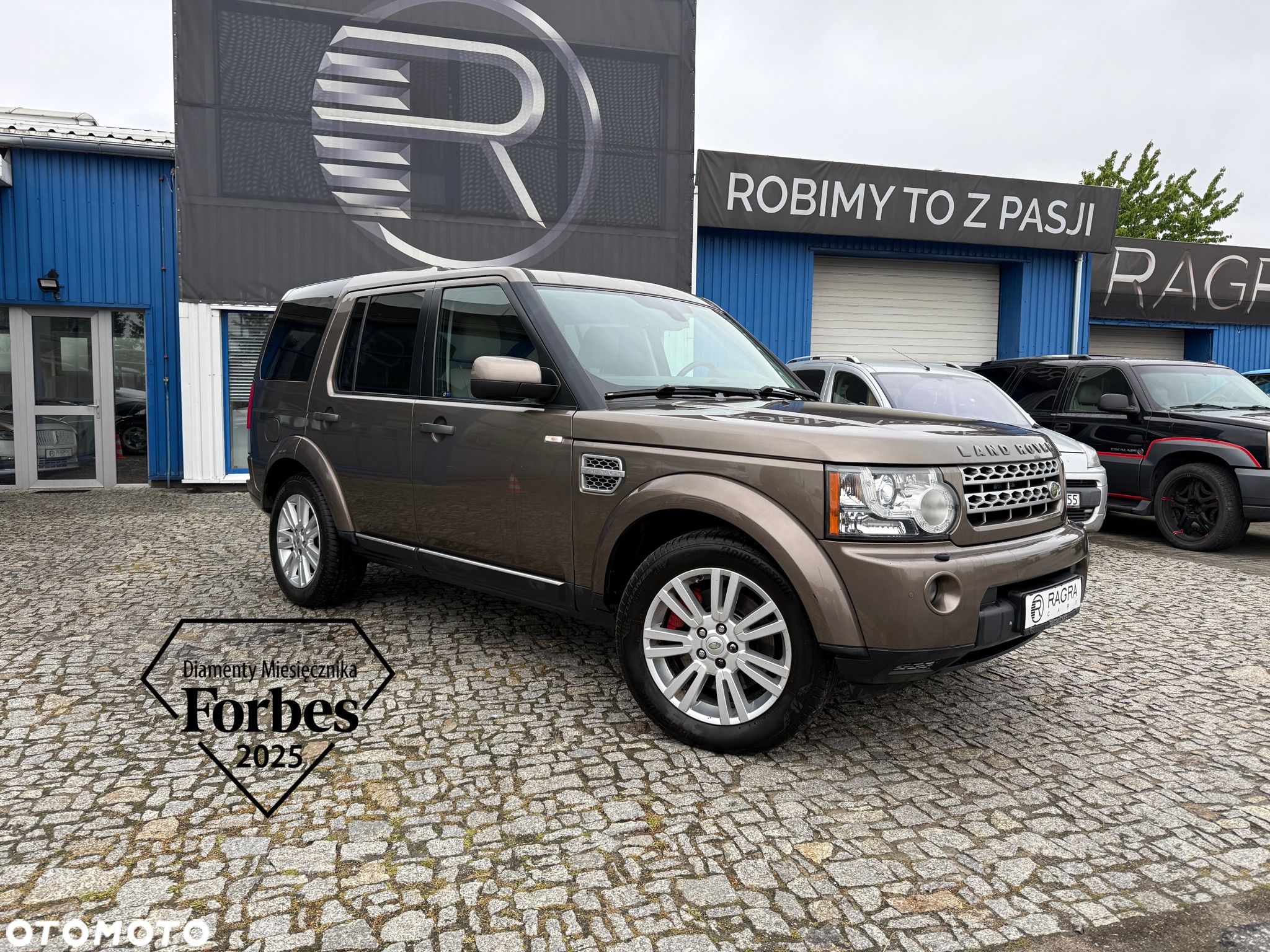 Land Rover Discovery IV 3.0D V6 HSE - 1