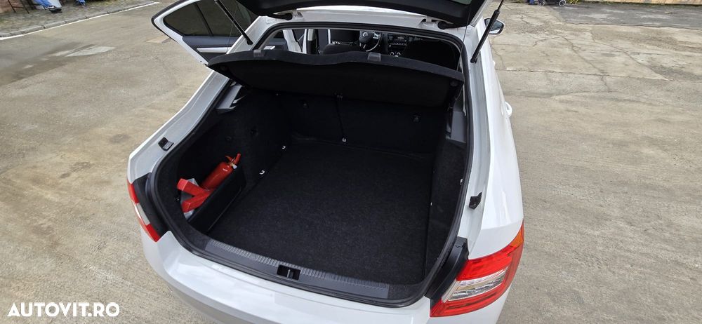 Skoda Octavia 1.0 TSI DSG Ambition - 8