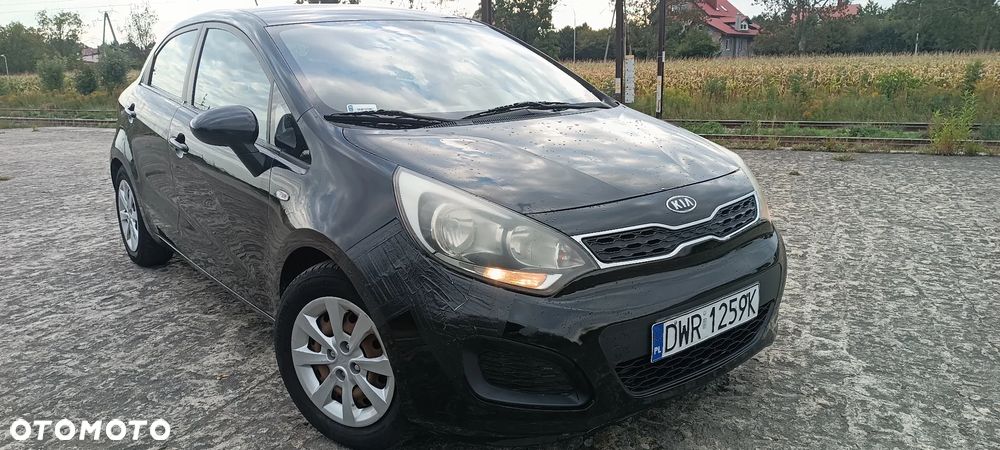 Kia Rio 1.2 Attract - 2