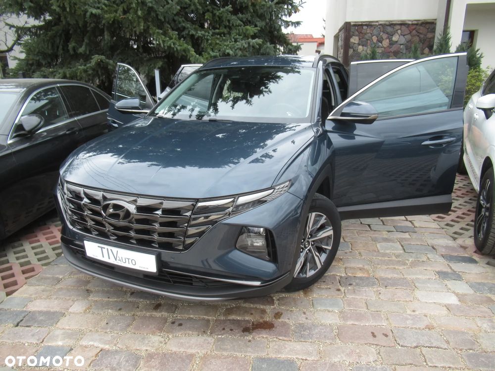 Hyundai Tucson 1.6 T-GDi HEV Executive 2WD - 39
