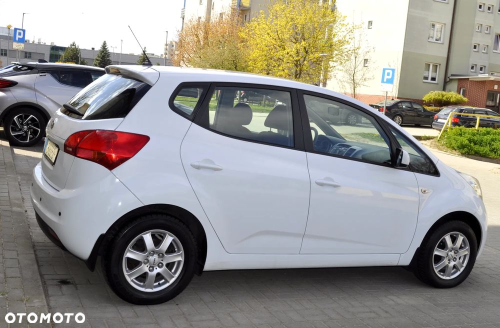 Kia Venga 1.4 CVVT Attract - 6