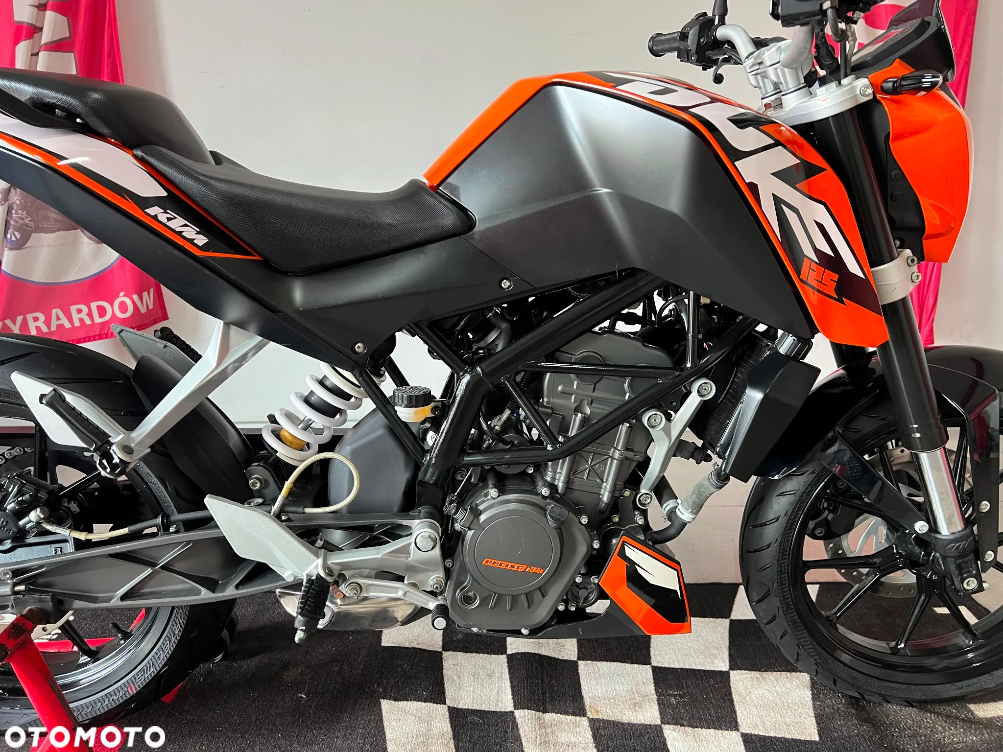 KTM Duke - 12