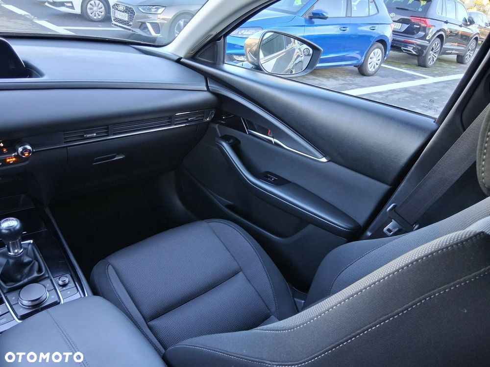 Mazda CX-30 - 12