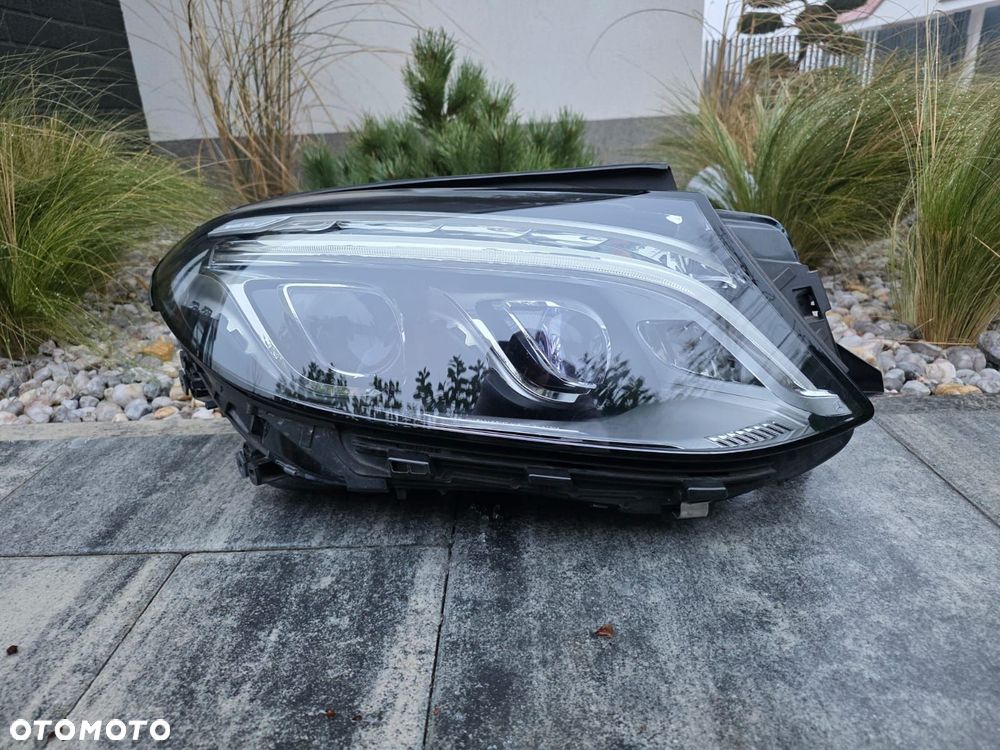 mercedes gle w166 166 lampa prawa przód full led inteligent ils a1669067602 - 1