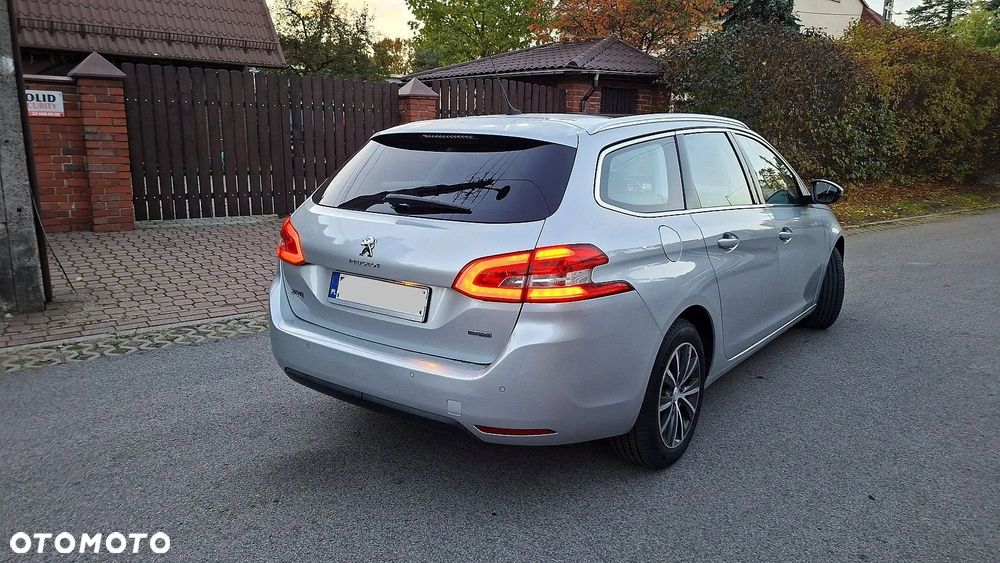 Peugeot 308 e-HDi 115 Stop & Start Niveau 2 Business-Line - 14