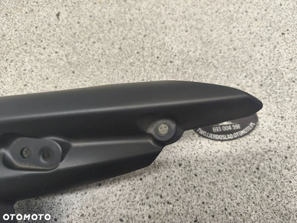 Owiewka, osłona chłodnicy, wypełnienie Triumph Street Triple 675 - 6