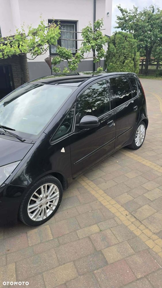 Mitsubishi Colt 1.1 - 13