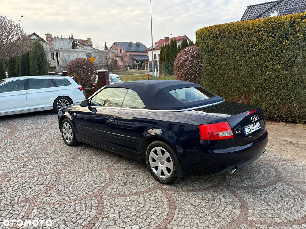 Audi A4 Cabrio - 11