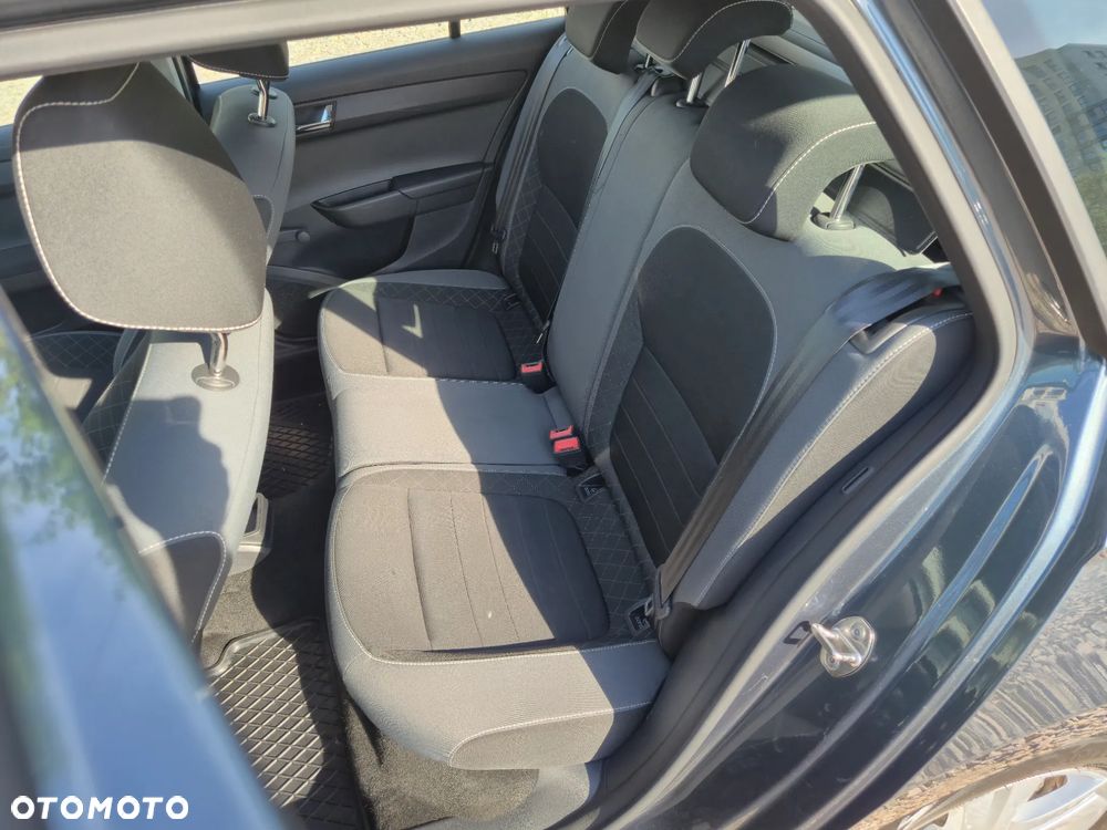 Skoda Fabia 1.0 TSI Monte Carlo - 13