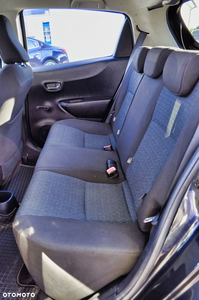Toyota Yaris - 8