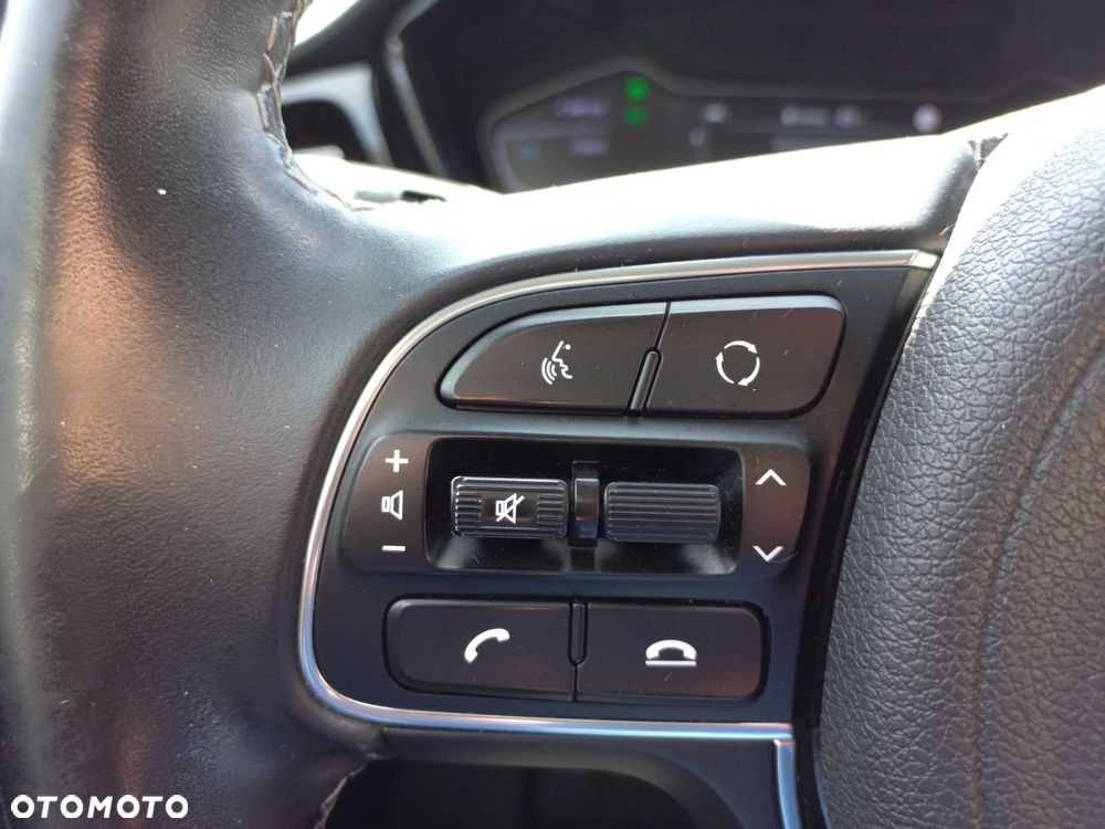 Kia Niro 1.6 GDI Hybrid M - 21