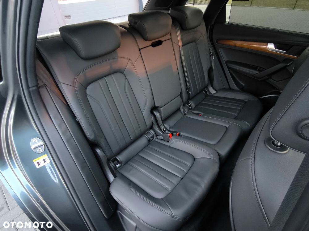 Audi Q5 45 TFSI quattro S tronic S line - 23