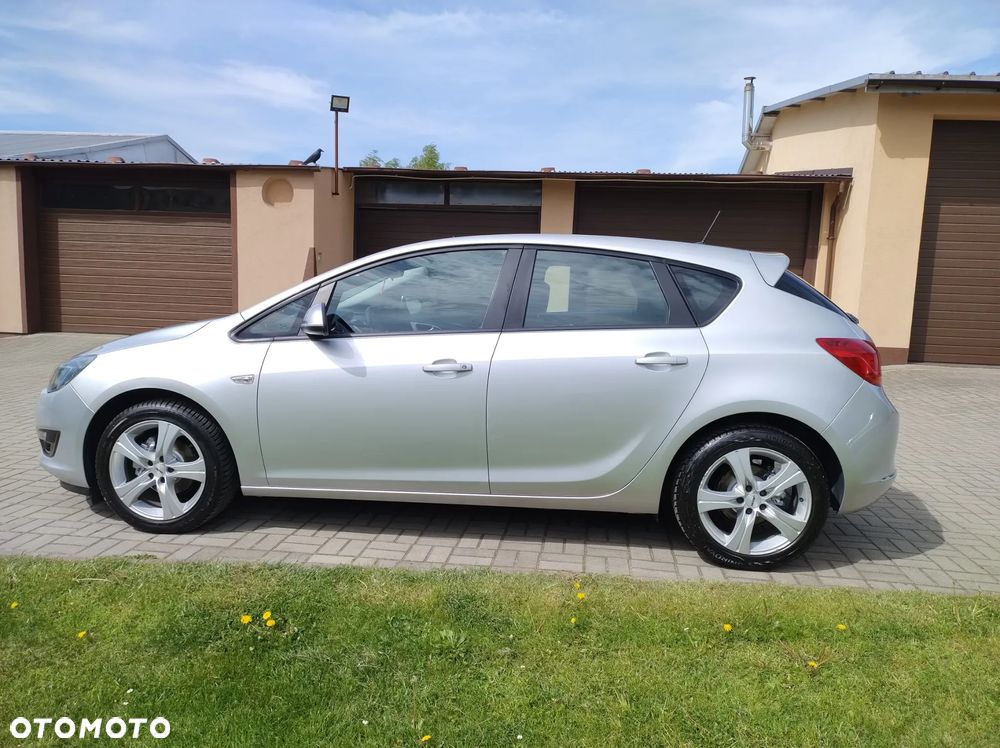 Opel Astra 1.6 Style - 5
