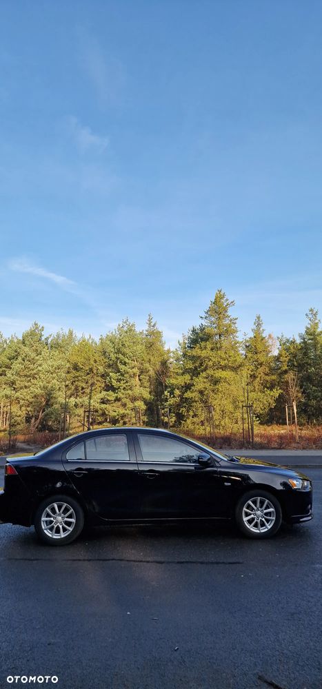 Mitsubishi Lancer 1.6 Invite - 5
